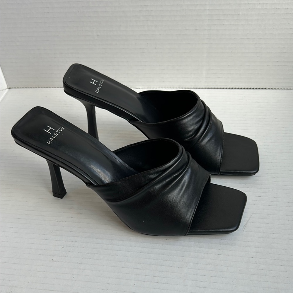 H by Halston Black Ruched Square Toe Heeled Mule Sandals Size 9 NWOT